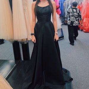 Black Sherri Hill Prom Dress!!